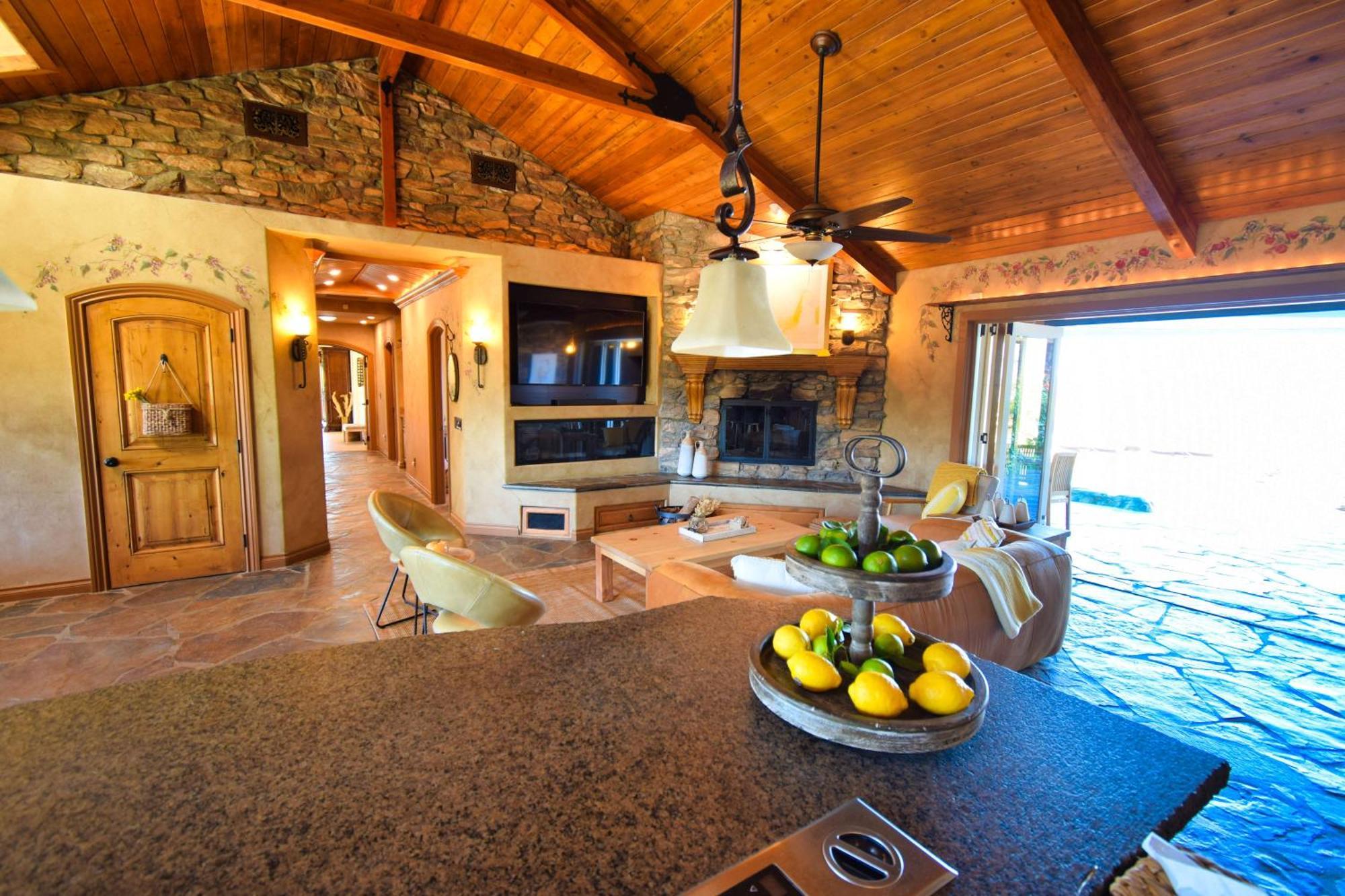 Peppertree Lane Ranch -- Seven-Acre Ranch In The Heart Of Wine Country Hotel Temecula Kültér fotó